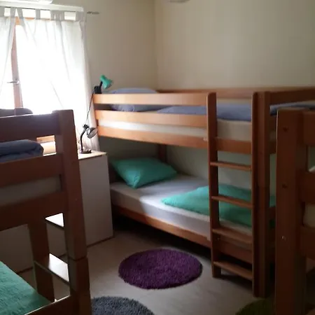 Hostel Bojo *