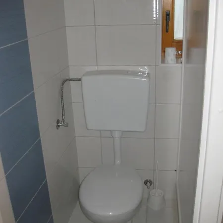 Hostel Bojo